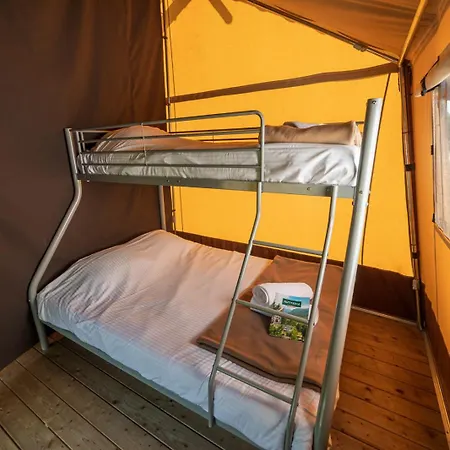 Huttopia Camping 3*